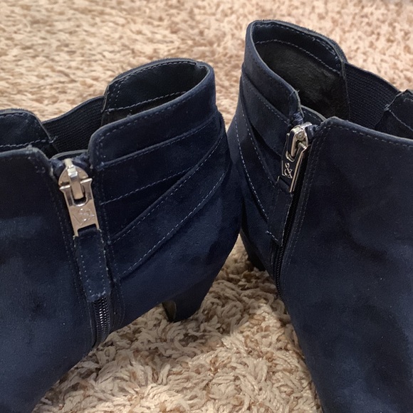 Sam & Libby Blue Booties - Size 7.5 - Picture 2 of 6